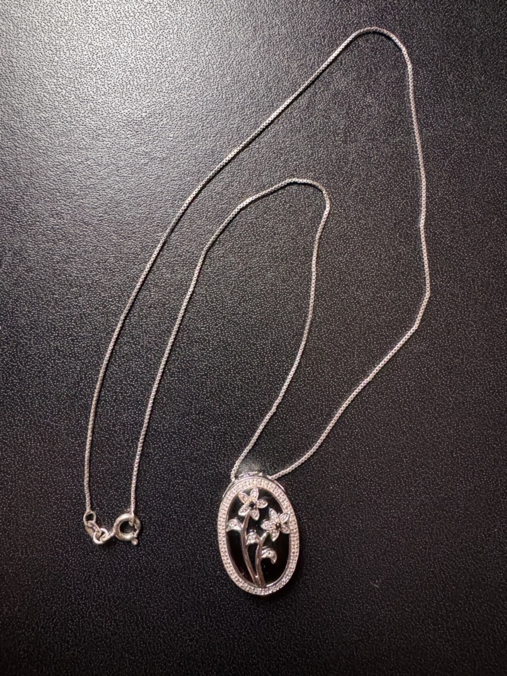 Vintage 925 Sterling Silver Black Onyx Pendant Necklace 17" Floral Accent – 8g